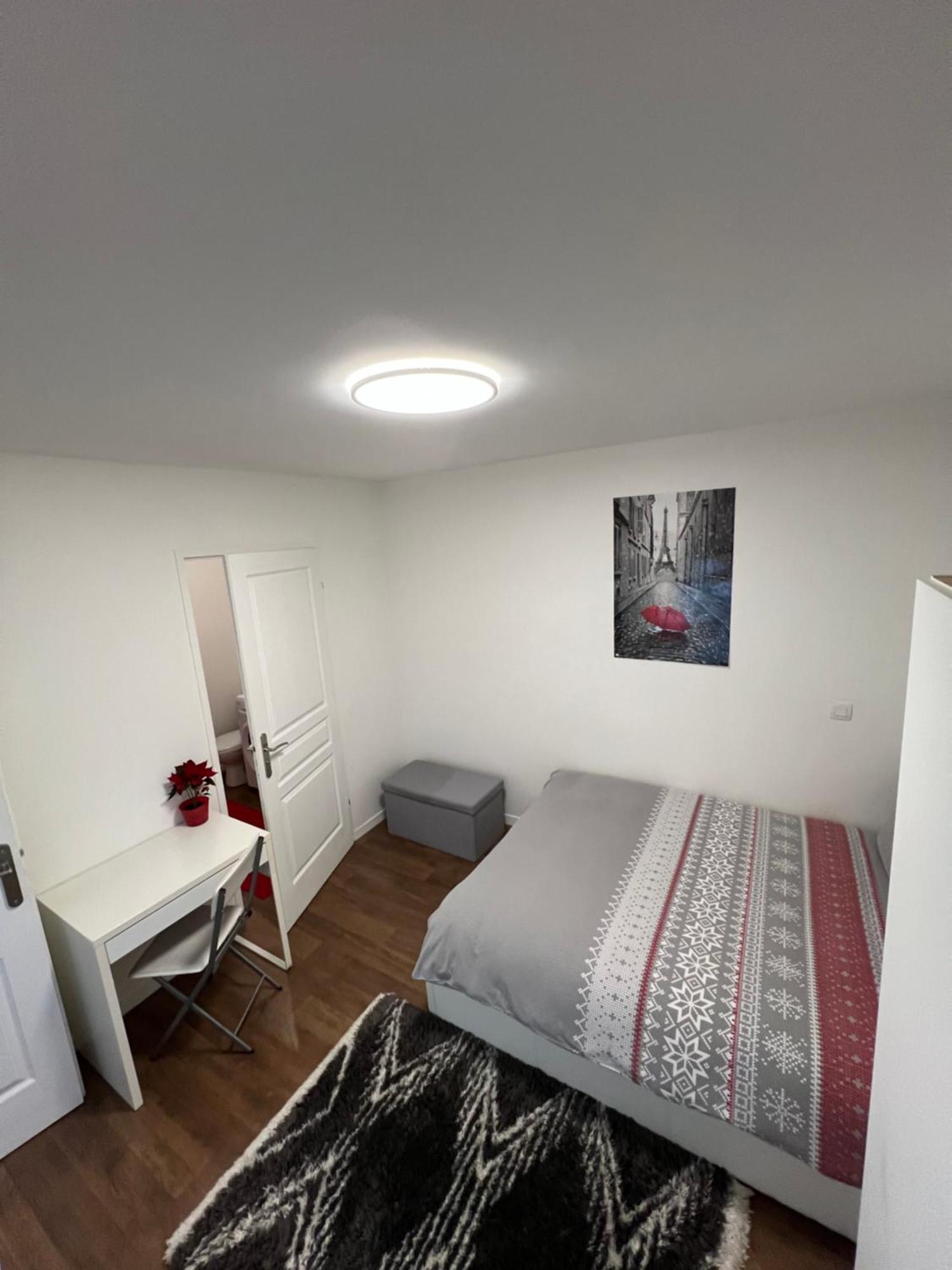 2 Pieces Proche Du Centre Paris 15 Min Apartment Rosny-sous-Bois Luaran gambar
