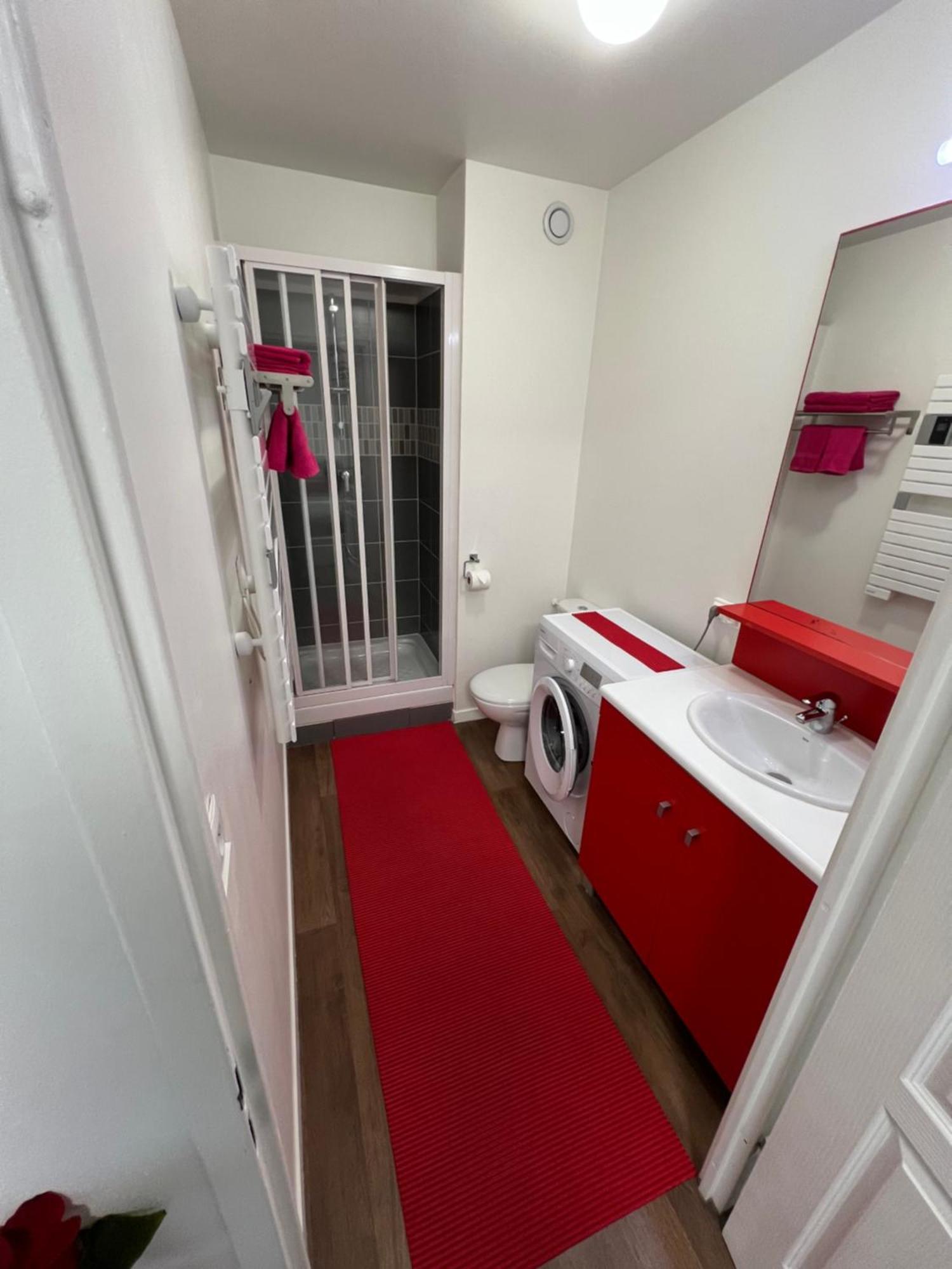 2 Pieces Proche Du Centre Paris 15 Min Apartment Rosny-sous-Bois Luaran gambar